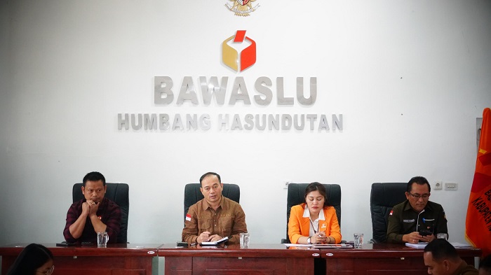 Bawaslu Humbahas Ingatkan ASN Dan Kades Netral Dalam Pilkada 2024
