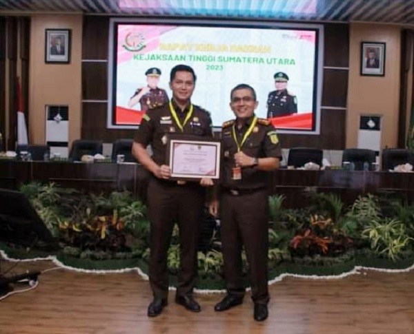 Kejari Gunungsitoli Raih Peringkat II Kinerja Terbaik Penanganan Kasus Korupsi