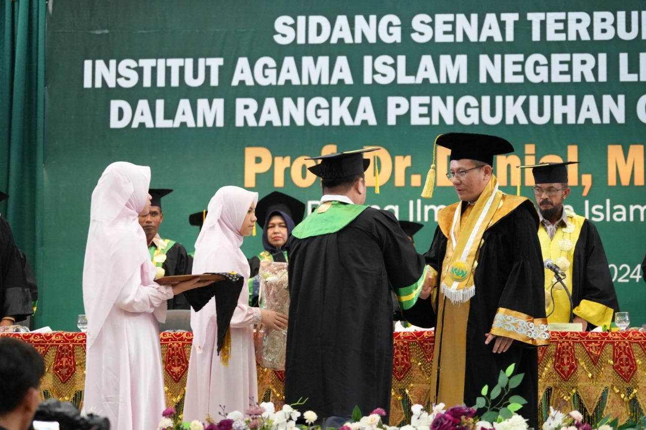 Direktur Diktis Kemenag RI Kukuhkan Guru Besar Pertama IAIN Lhokseumawe