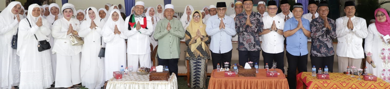 Jamaah Haji KBIHU Bathnul Wadi P.Siantar Dukung Wali Kota