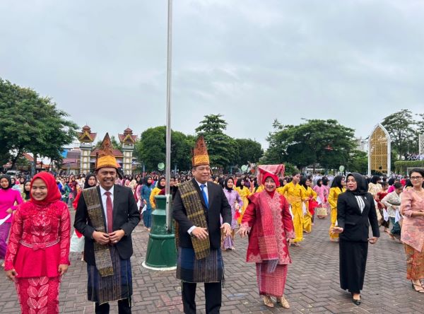Upacara HUTKe-78 RI Di Tebingtinggi Diguyur Hujan