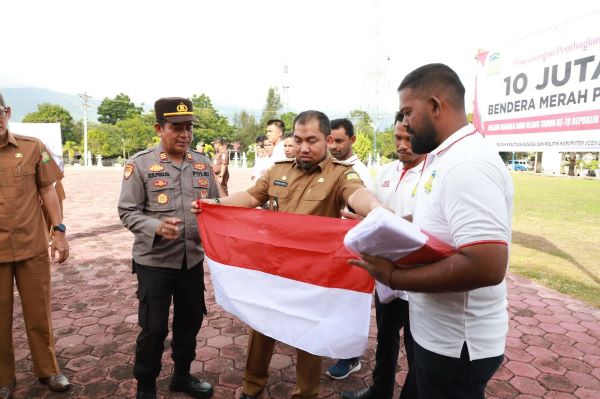 Pj Bupati Dan Forkopimda Aceh Besar Launching Pencanangan 10 Juta Bendera Merah Putih