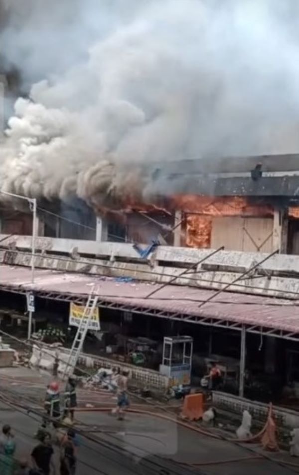 Pajak Horas Siantar Terbakar