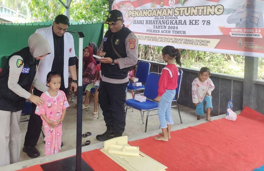 Bumil - Balita Serbu Layanan Kesehatan Gratis Cegah Stunting