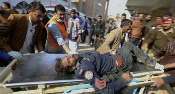 Korban Tewas Bom Masjid Di Pakistan 83 Orang