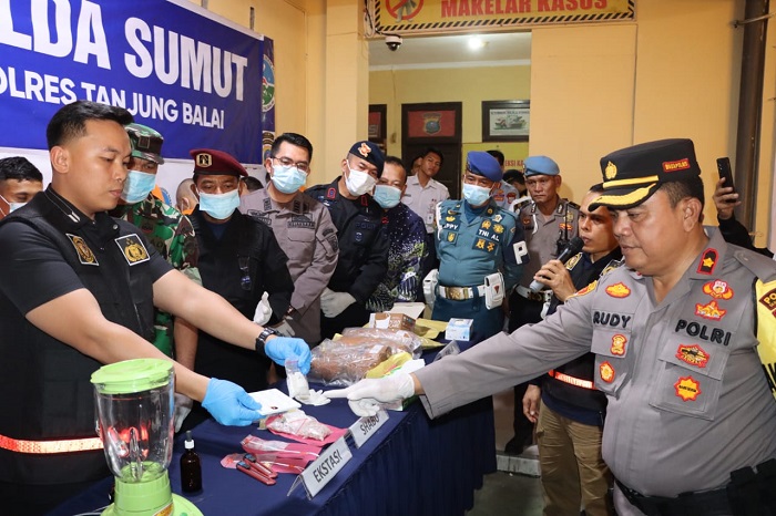 Polres Tanjungbalai Musnahkan Narkoba, Selamatkan 6.887 Orang