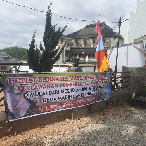 Perlawanan Berantas Narkoba Dari Masjid Agung Panyabungan