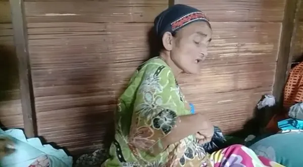 Nenek Menangis Histeris Sakit Aneh Tak Bisa Berobat