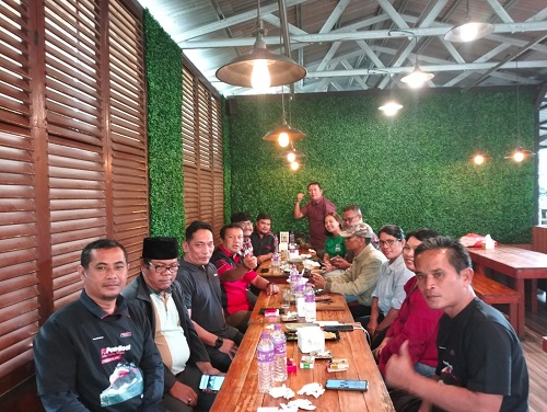 Jurnalis Toba Bersama Tim Media Relation TPL Bahas Pemanfaatan Daun Eucaliyptus