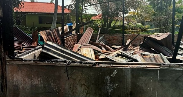 Relawan Sabila Buka Donasi Korban Kebakaran Di P. Susu