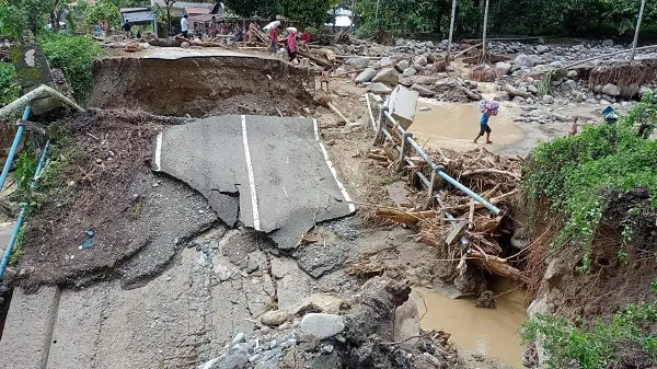 Pasca Banjir Bandang Agara, Dua Jiwa Terenggut, Tiga Desa Terisolir