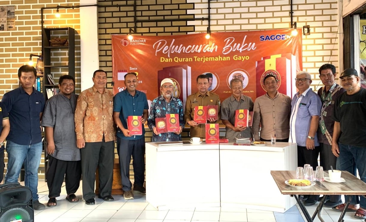 Pegawai Baitul Mal Luncurkan Buku Qur'an Terjemahan Bahasa Gayo