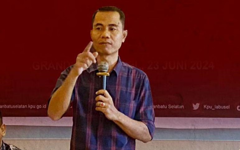 Ketua KPU Labusel Dipecat