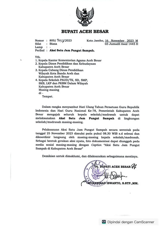 Sambut Hari Guru, Pj Bupati Aceh Besar Ajak Murid Pungut Sampah