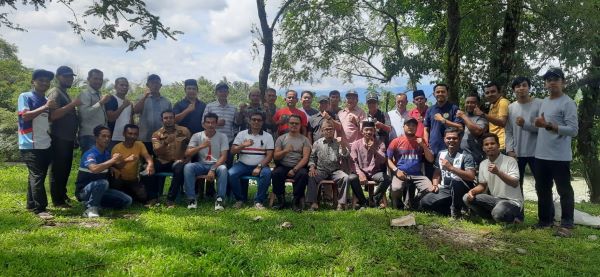 Kekompakan Pembubaran Panitia HUT Ke-78 RI Bersama Kades Seunagan Timur 