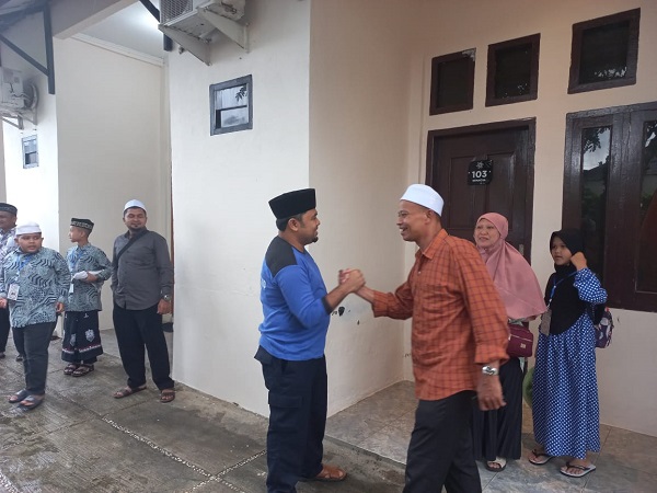 Dr Mulia Kunjungi Penginapan Kafilah FASI