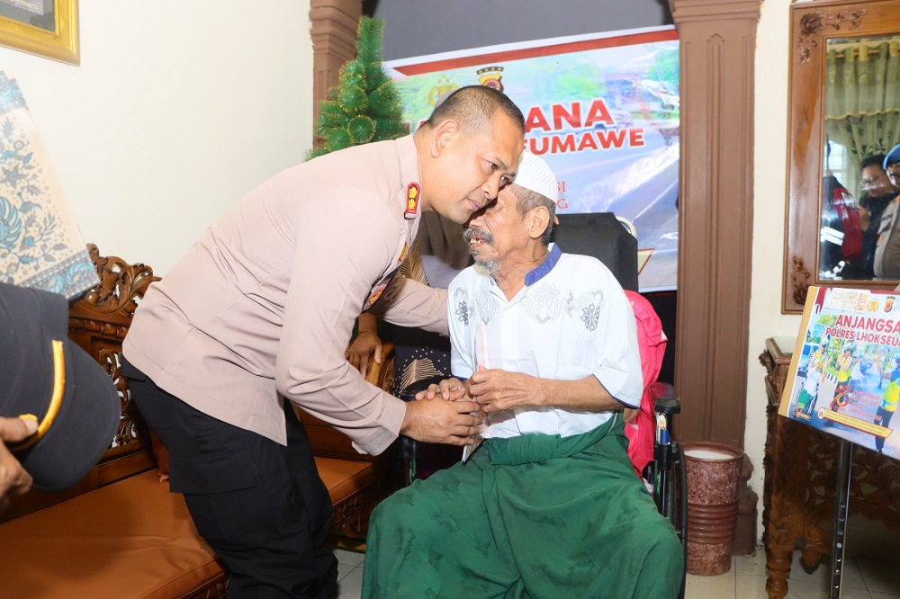 Kapolres Lhokseumawe Kunjungi Purnawirawan Alami Stroke