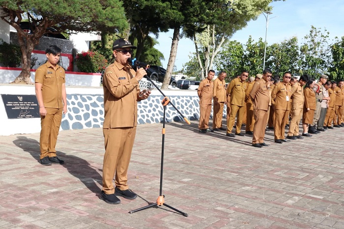 Masuki Masa Cuti, Bupati Toba Ingatkan ASN Terus Layani Masyarakat