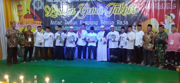 Diguyur Hujan Deras, Lomba Gema Takbir Meriah Di Benua Raja