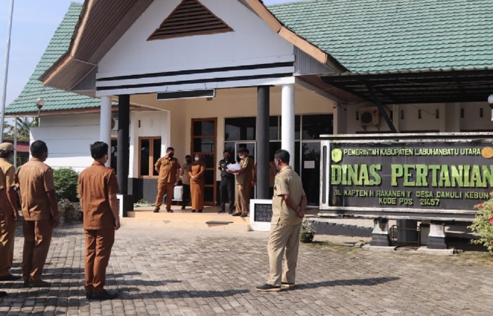 Fantastis, Distan Labura Anggarkan Rp400 Juta Untuk Beli Topi