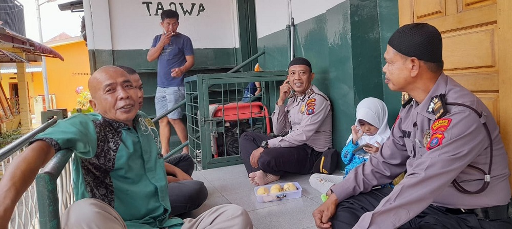 Optimalisasi Giat Cooling System Dengan Sholat Zuhur Berjamaah