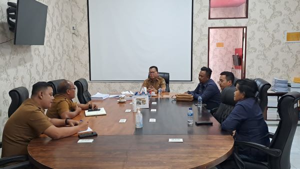Bupati Toba Terima Kunjungan Silaturahmi Manager PLN