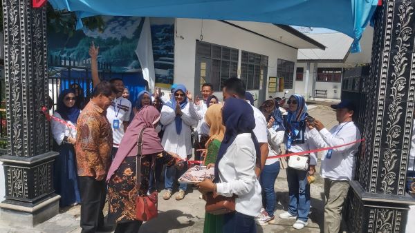 Suasana Haru Warnai Reuni 26 Tahun Alumni 97 SMAN 1 Babalan