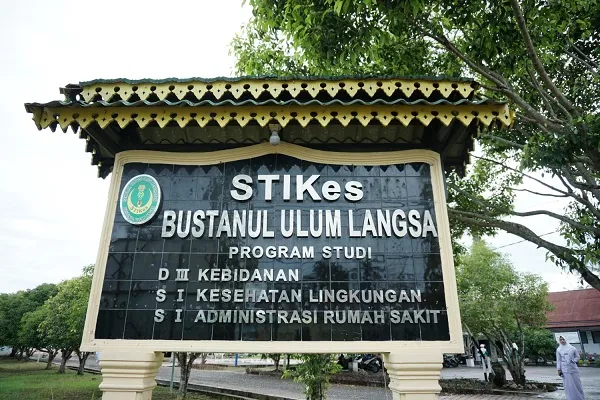 Dua Prodi STIKes Bustanul Ulum Raih Akreditasi Baik Sekali