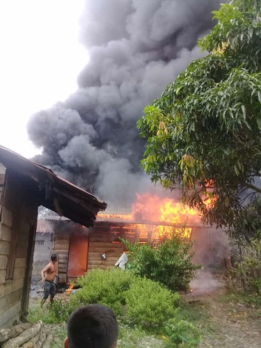 Rumah Janda Hangus Terbakar Di Sihepeng