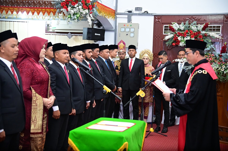 Dilantik KPN Jantho, 15 Anggota DPRK Aceh Besar Adalah Incumbent