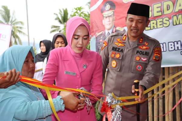 Polres Madina Selesai Bedah Rumah Warga Sigalapang Julu