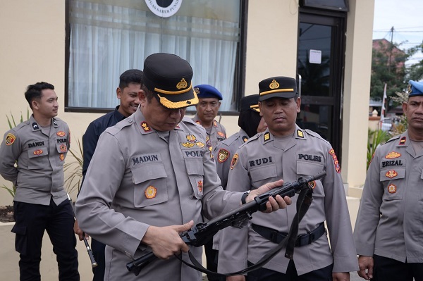 Kapolres Langsa Cek Senpi Dan Randis