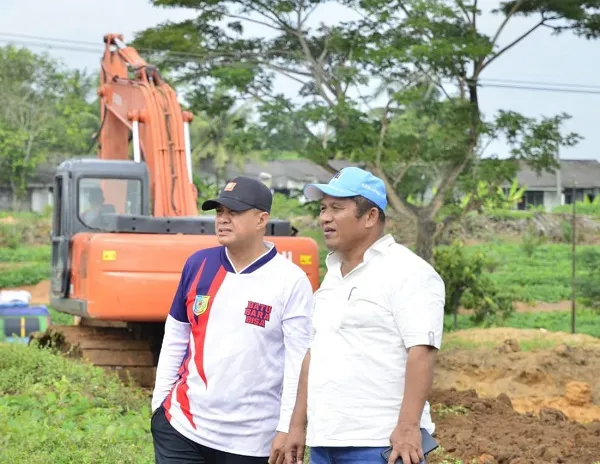 Geliat Pembangunan Kantor Bupati Batubara, Zahir Tinjau Perataan Lahan
