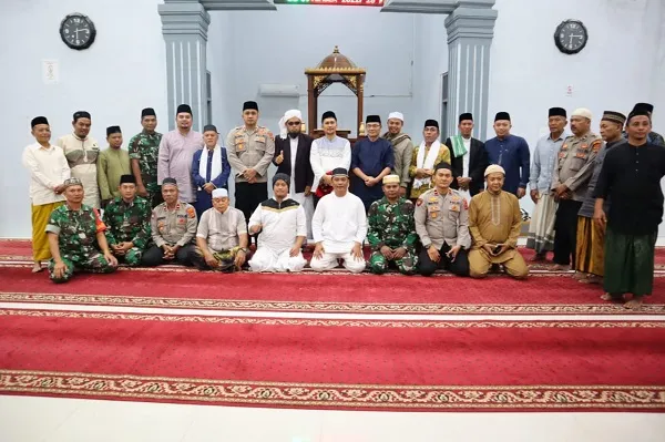 Polres Agara Adakan Sholat Subuh Berjamaah
