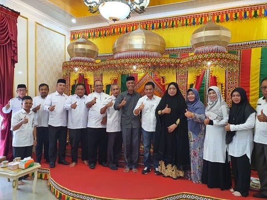 Sekda Sambut Dan Peusijuek Pj Bupati Simeulue