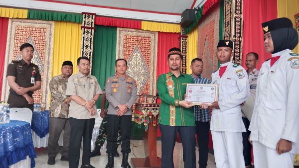 Pj Bupati Agara Apresiasi Purna Tugas Paskibraka