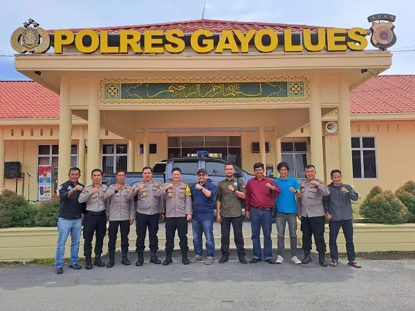 Dukung Konservasi, Polisi Galus Dirikan 4 Pospol Perbatasan