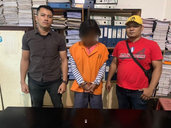 Polsek Raya Kahean Tangkap 'Preman Kampung' Pemilik Sabu