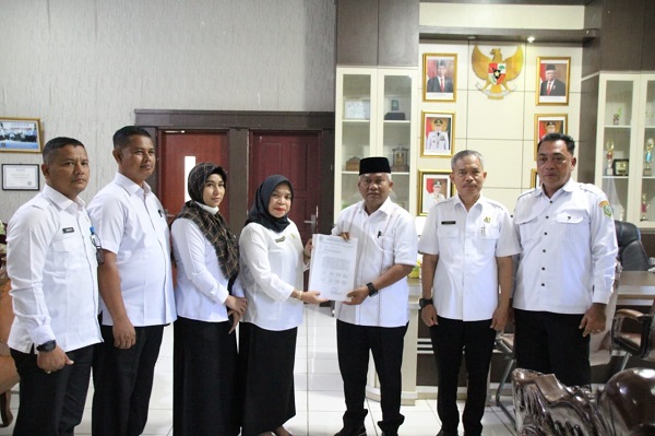 Pemkab Palas Terima DBH PKB Dan BBNKB Dari Pemprovsu