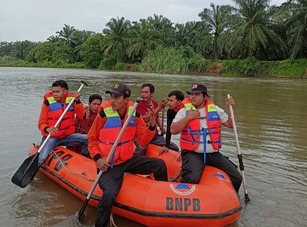 Bocah 10 Tahun Yang Hanyut Di Sungai Barumun, Sudah 3 Hari Belum Ditemukan