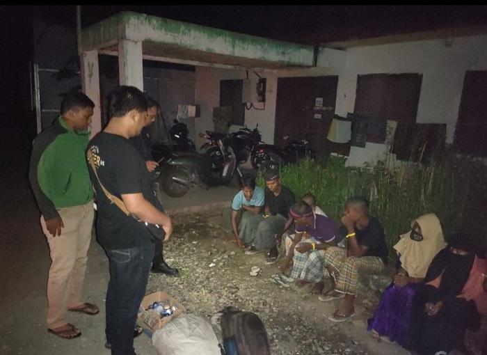 9 Warga Rohingya Bergelang Kuning Diamankan Warga Nibong, Aceh Utara