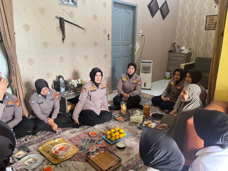 Sambut HUT Ke-76 Polwan, Ini Yang Dilakukan Personel Wanita Polresta Banda Aceh