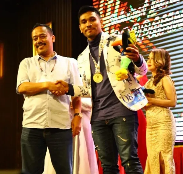 Perumda Air Minum Tirta Keumuneng Juara Karaoke Porpamnas