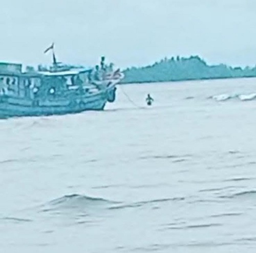 Muara Singkil Dangkal, Nelayan Mengeluh Boat Sering Kandas