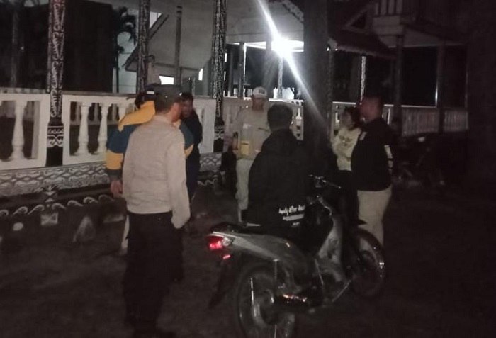 Polsek Parapat Gelar BLP, Jaga Ketertiban Malam Dan Cegah Kejahatan Di Kawasan Wisata