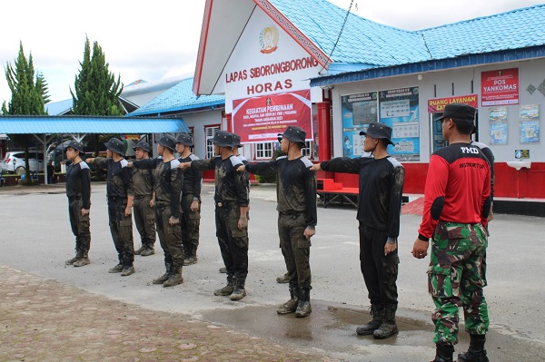Petugas Lapas Siborongborong Dilatih Fisik, Mental Dan Disiplin