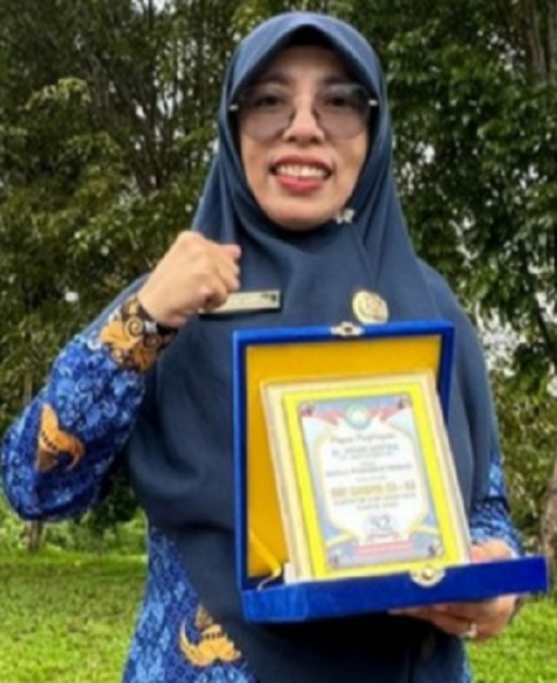 Dokter Hessy Arfina Kapus Terbaik Abdya