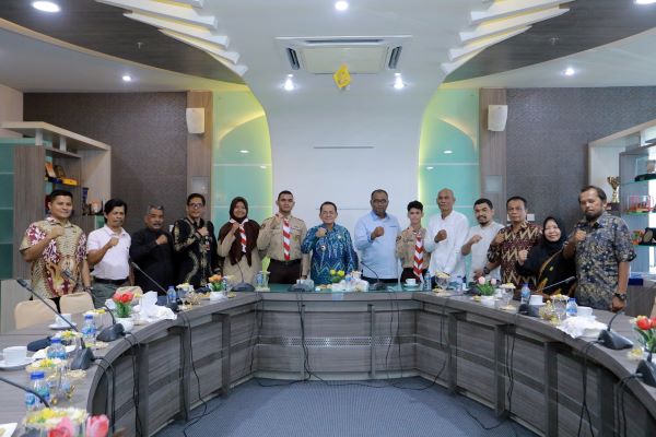 Pj Wali Kota Lepas Anggota Pramuka Banda Aceh Ke Jambore Dunia