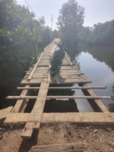 Meurah Budiman Instruksikan Dinas Teknis Perbaiki Jembatan Lubuk Damar