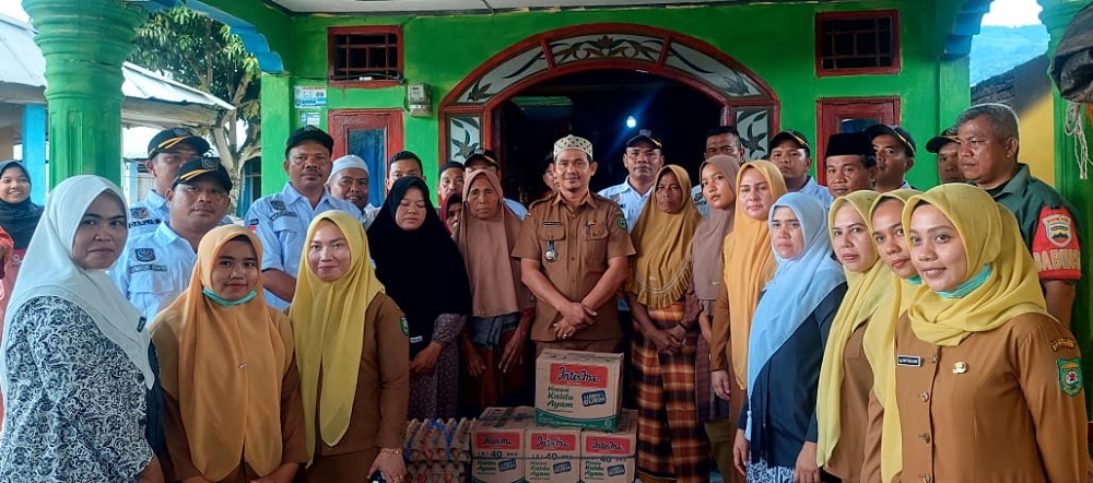 Apdesi Dan Forkopimcam Peduli Korban Kebakaran